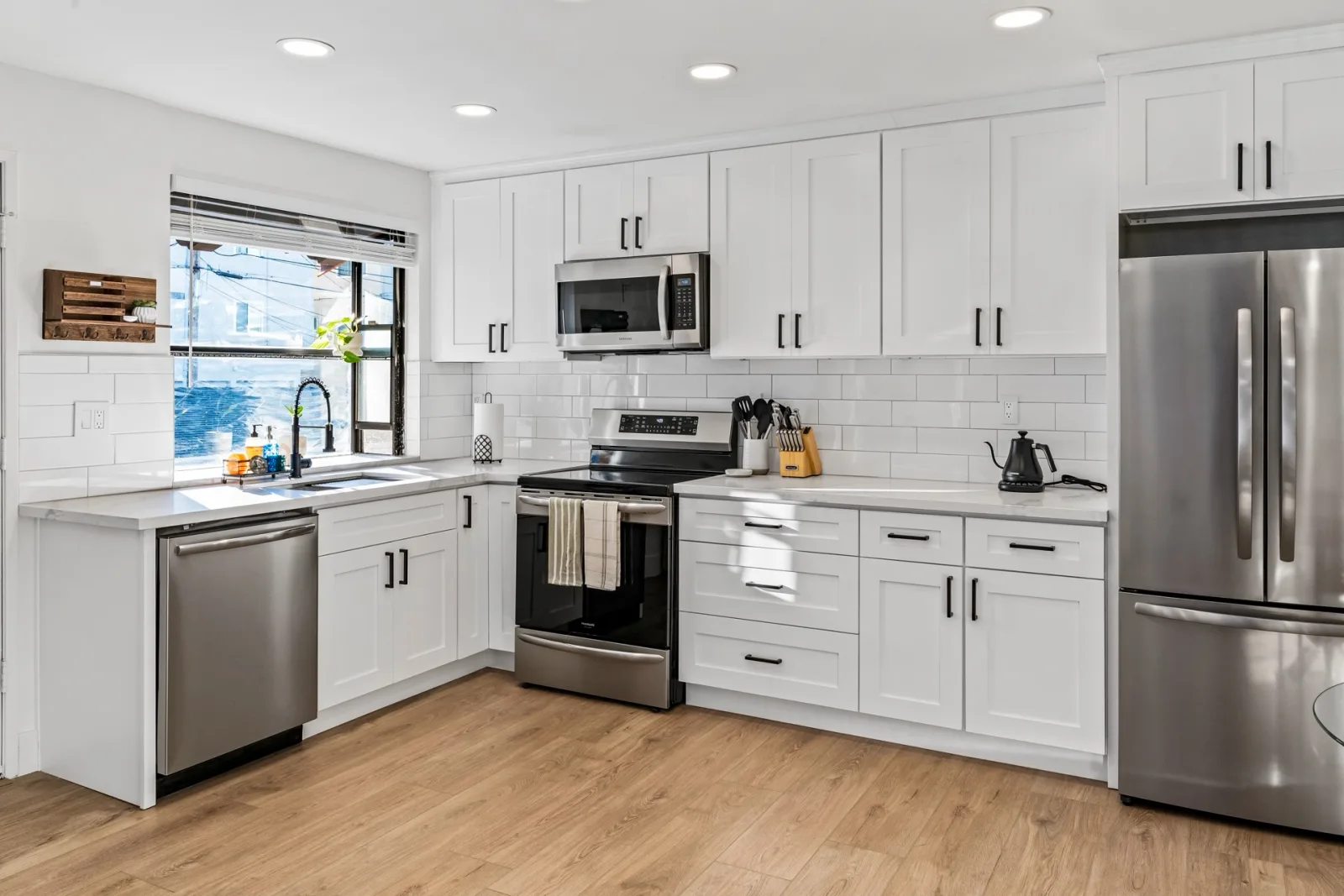 Modern white kitchen